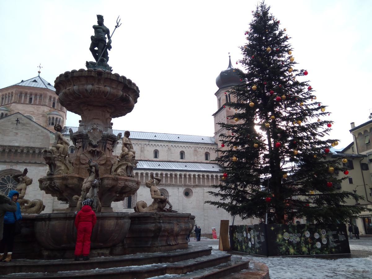 Alloggio Ponte Dei Cavalleggeri Hotel Trento Exterior foto